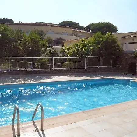 Daire Les Coteaux De La Nartelle-17 By Interhome